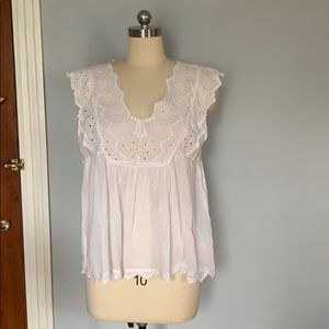 Lucky brand eyelet top size L